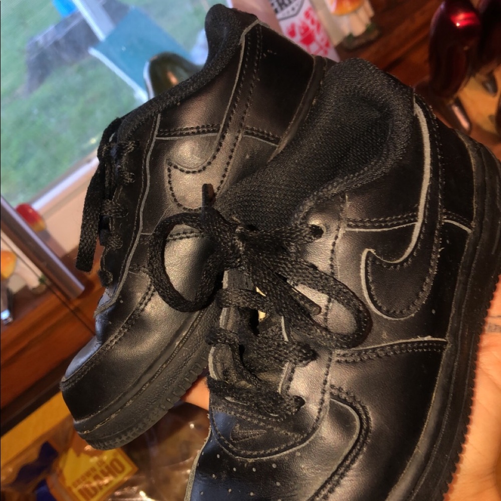Nike airforce 1 all black